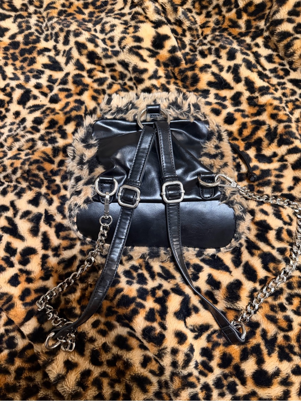 Current Mood Chain Fur Leopard Print Backpack Purse View 4